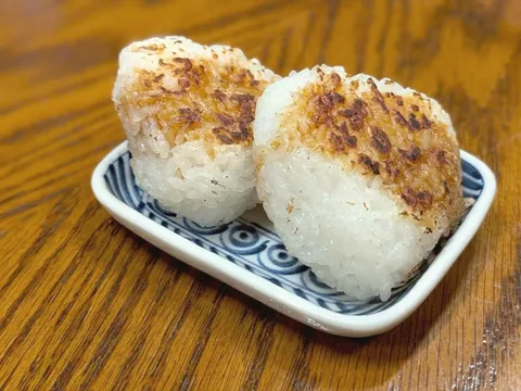 香ばしい焼きおにぎり